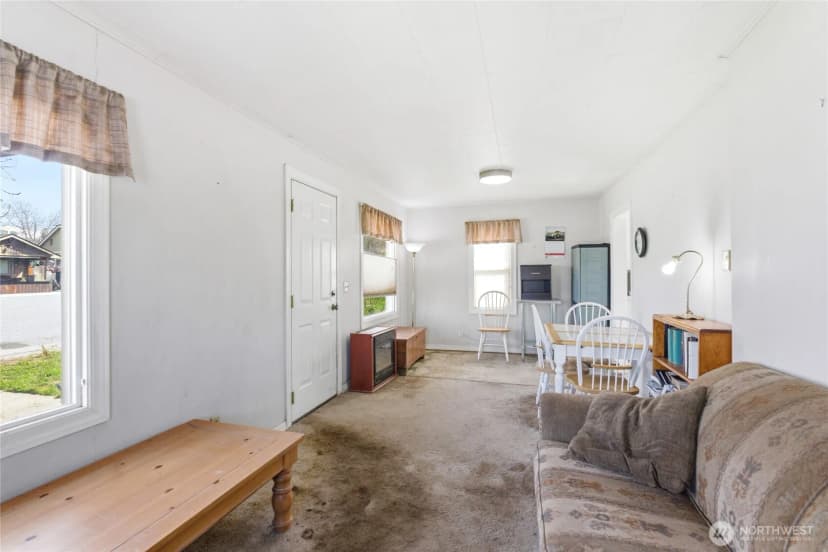 Property photo for 626 Highland Drive, Wenatchee photo 3
