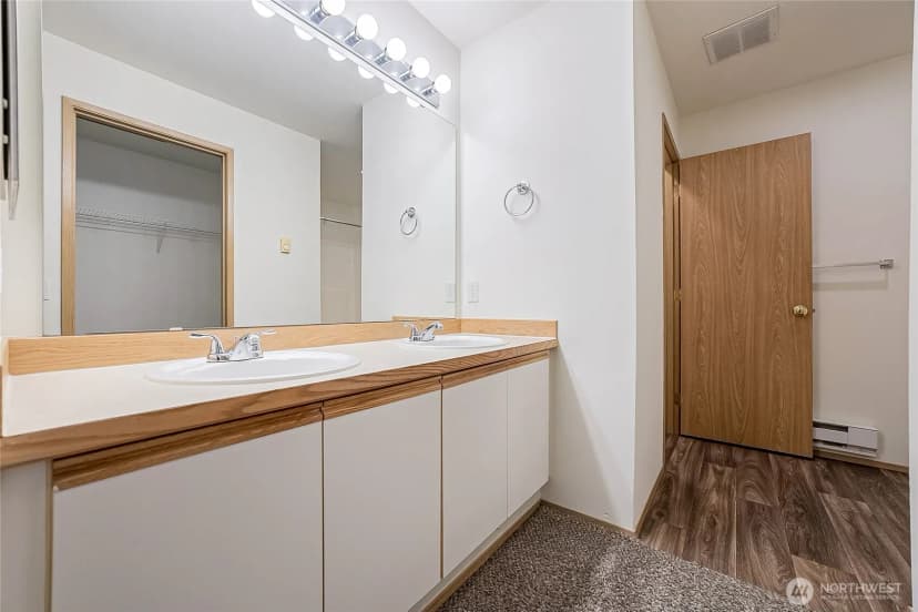 Property photo for 23210 59th Street S #12-5, Kent photo 17