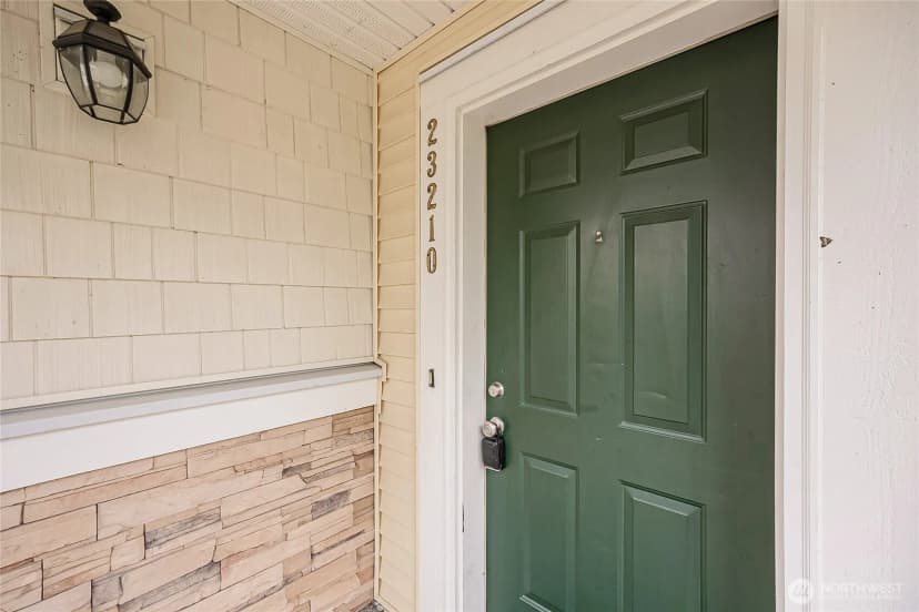 Property photo for 23210 59th Street S #12-5, Kent photo 2