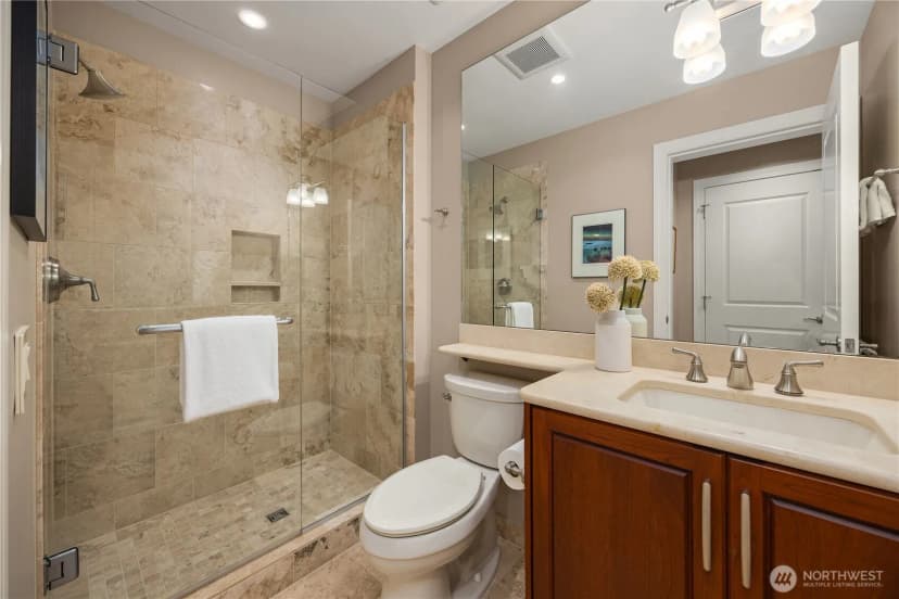 Property photo for 1185 Broadway E #5, Seattle photo 26