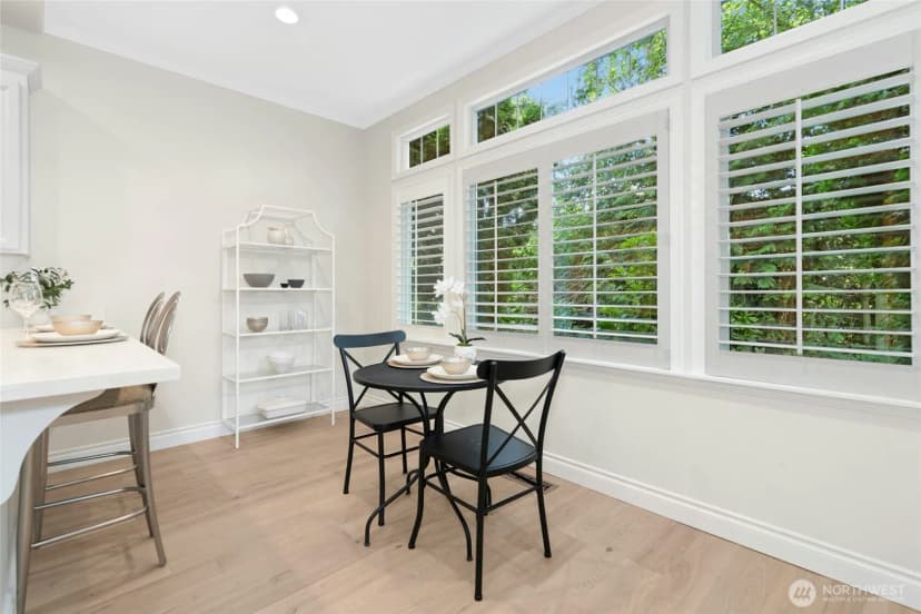 Property photo for 11629 E Oakmont Drive, Mukilteo photo 8