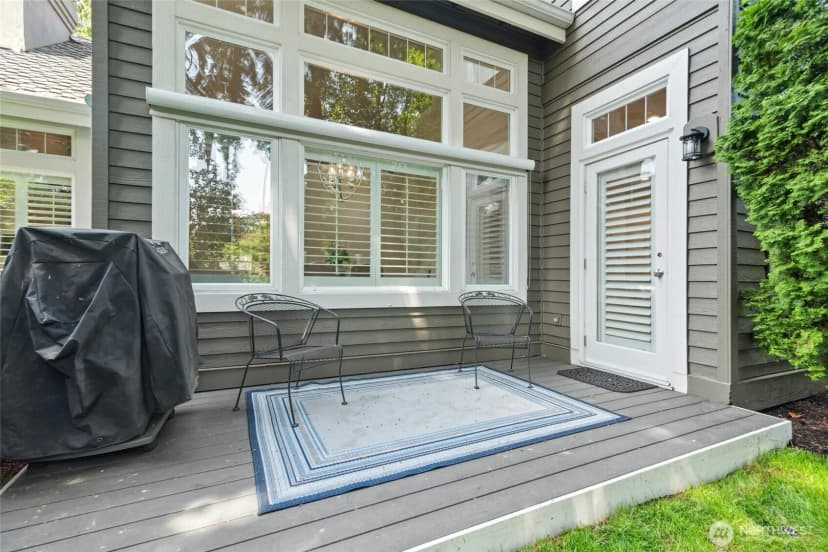 Property photo for 11629 E Oakmont Drive, Mukilteo photo 23