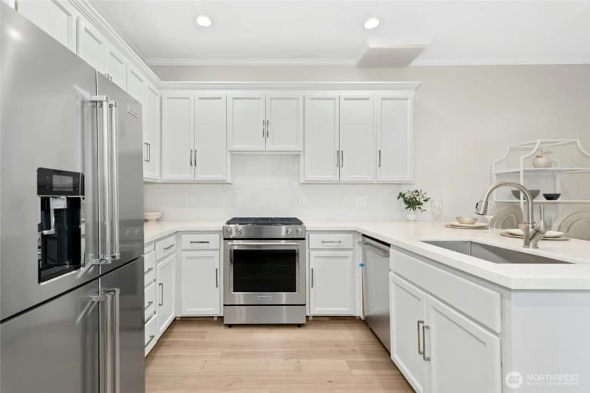 Property photo for 11629 E Oakmont Drive, Mukilteo photo 11