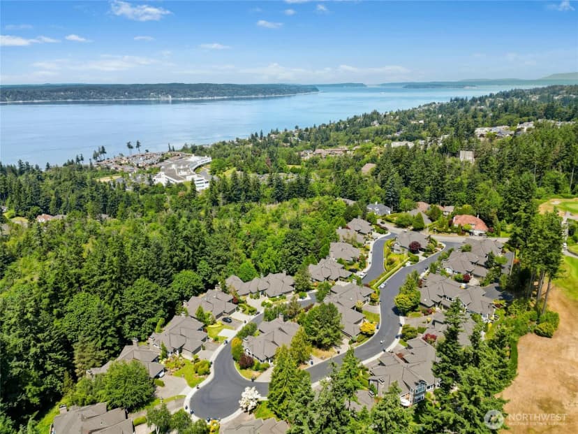 Property photo for 11629 E Oakmont Drive, Mukilteo photo 28