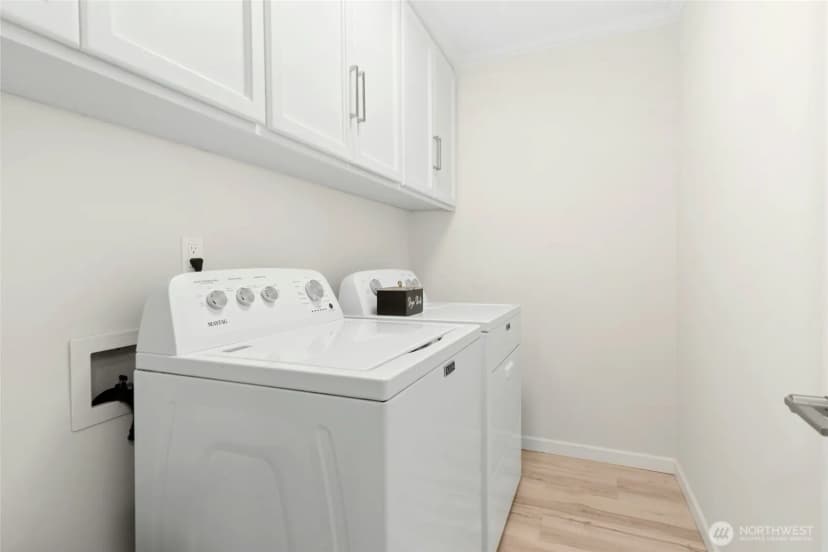 Property photo for 11629 E Oakmont Drive, Mukilteo photo 15