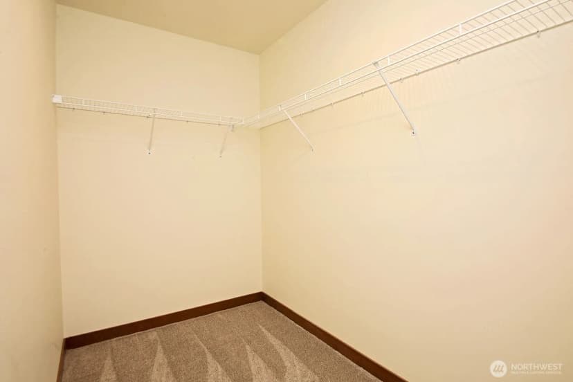 Property photo for 695 3rd Street #a, Langley photo 19