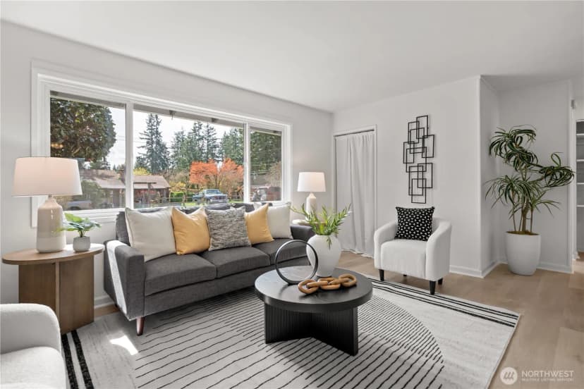 Property photo for 5603 225th Street Sw, Mountlake Terrace photo 4