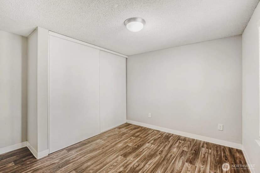 Property photo for 34214 1st Place S, Federal Way photo 18
