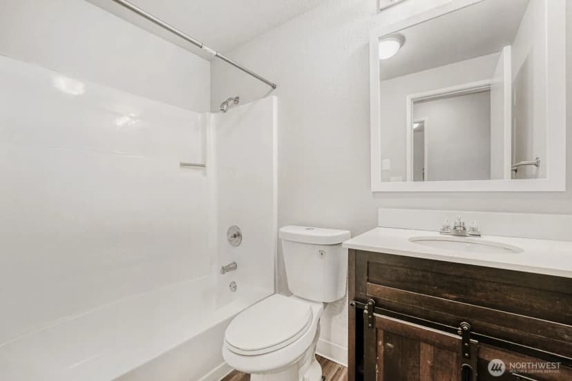 Property photo for 34214 1st Place S, Federal Way photo 15