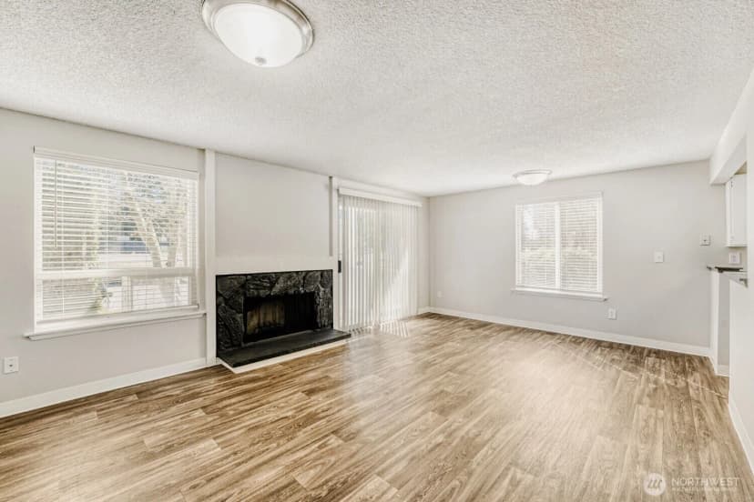Property photo for 34214 1st Place S, Federal Way photo 6