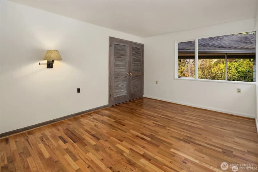 Property photo for 727 Sw 199th Place, Normandy Park photo 24