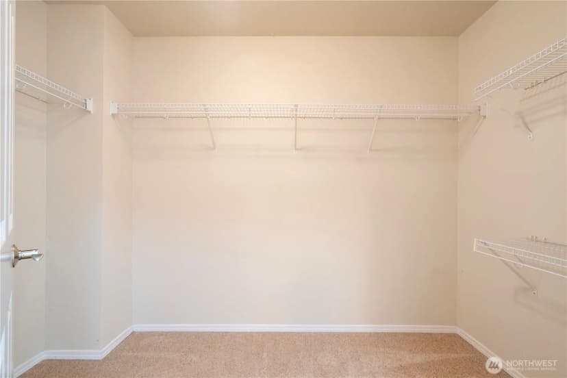 Property photo for 1505 231st Avenue Se, Sammamish photo 20