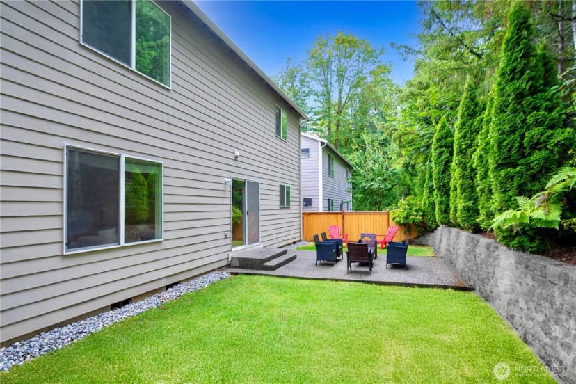 Property photo for 1505 231st Avenue Se, Sammamish photo 28