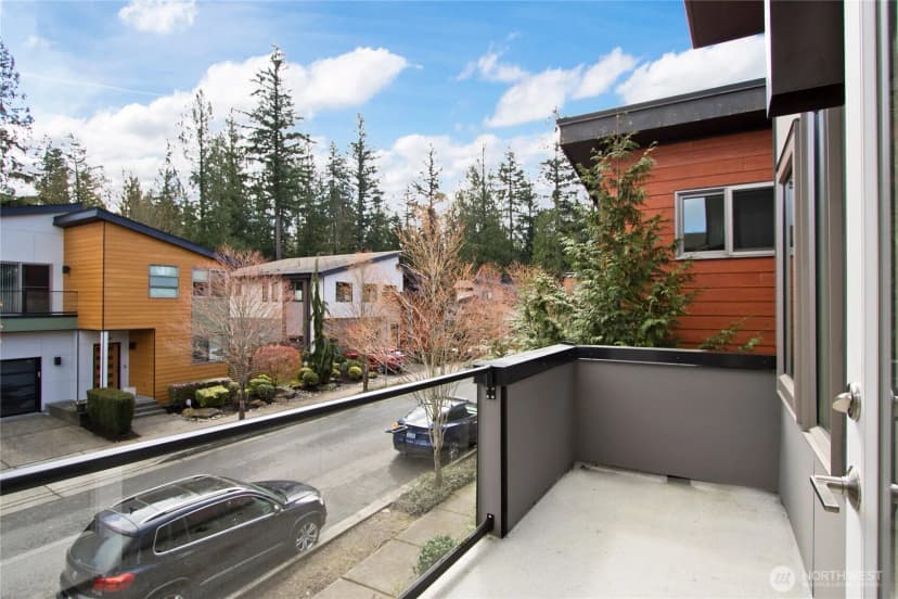 Property photo for 1471 14th Place Ne, Issaquah photo 15