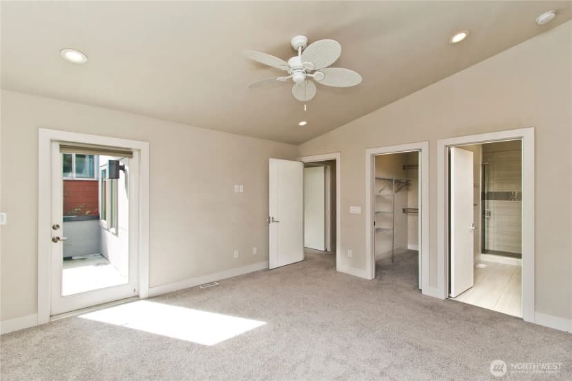 Property photo for 1471 14th Place Ne, Issaquah photo 11