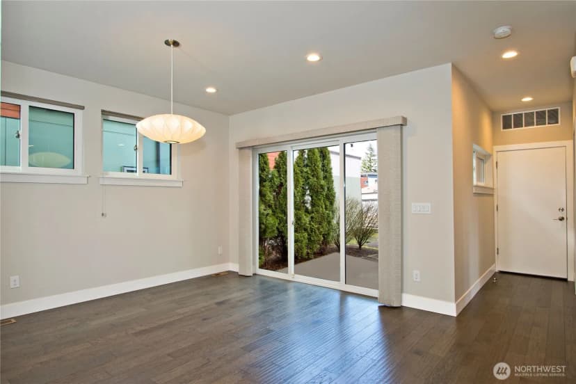 Property photo for 1471 14th Place Ne, Issaquah photo 8