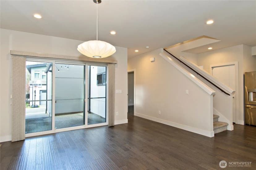 Property photo for 1471 14th Place Ne, Issaquah photo 9