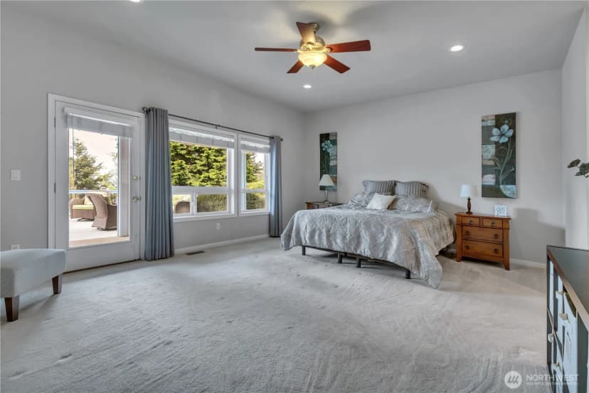Property photo for 2504 5th Street Nw, Gig Harbor photo 18