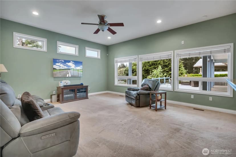 Property photo for 2504 5th Street Nw, Gig Harbor photo 16