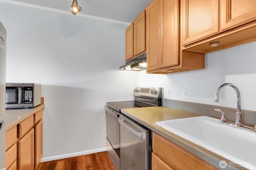 Property photo for 7924 212th Street Sw #211, Edmonds photo 7