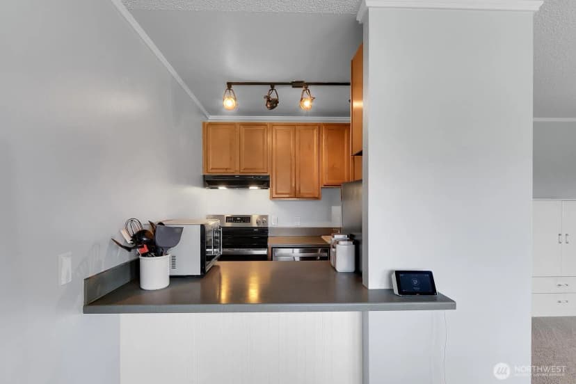 Property photo for 7924 212th Street Sw #211, Edmonds photo 9