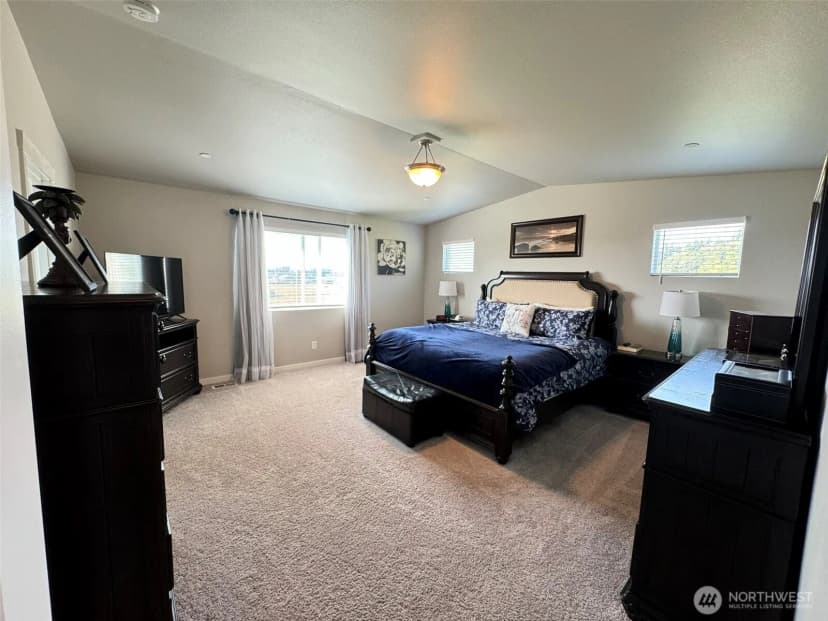 Property photo for 9410 76th Avenue Ne, Marysville photo 21