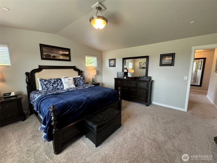 Property photo for 9410 76th Avenue Ne, Marysville photo 22