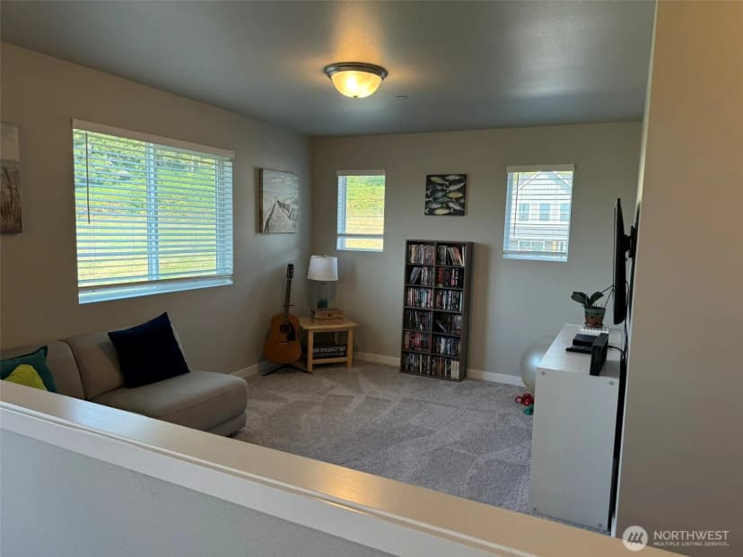Property photo for 9410 76th Avenue Ne, Marysville photo 20