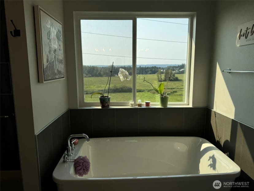 Property photo for 9410 76th Avenue Ne, Marysville photo 26