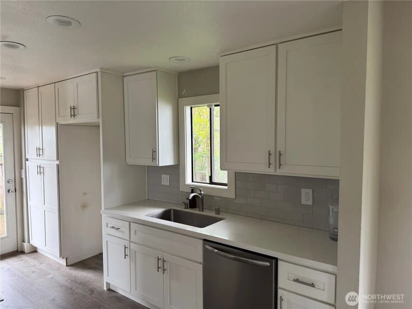 Property photo for 2815 S D Street, Tacoma photo 6
