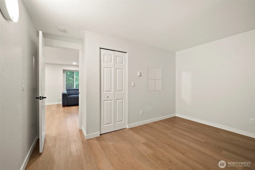 Property photo for 200 Mt Park Boulevard Sw #a103, Issaquah photo 17
