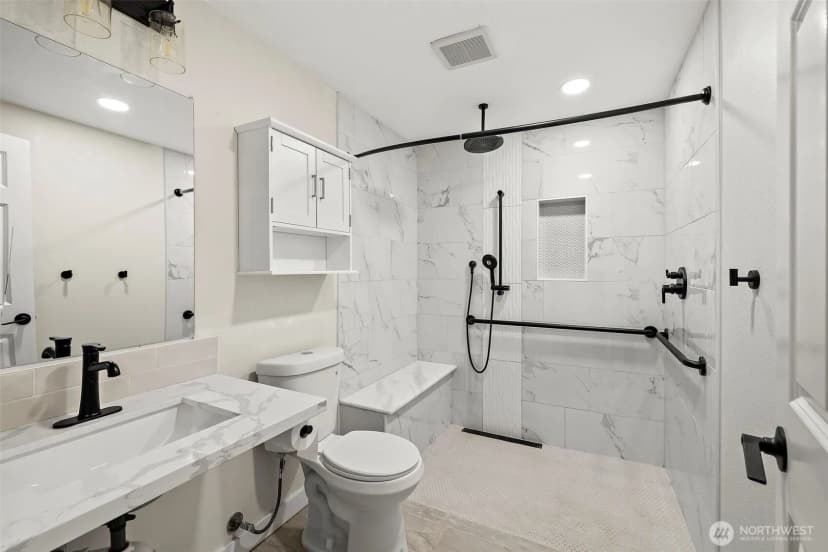 Property photo for 200 Mt Park Boulevard Sw #a103, Issaquah photo 24