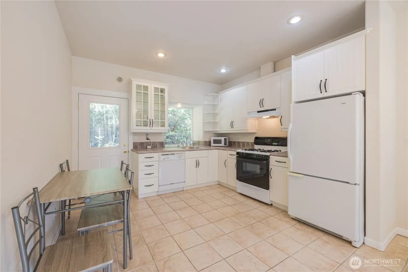 Property photo for 11 E Mindy Lane, Sequim photo 27
