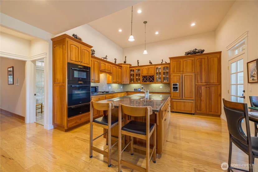 Property photo for 11 E Mindy Lane, Sequim photo 5