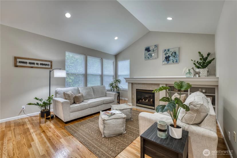Property photo for 7061 Sw Dunraven Lane, Port Orchard photo 4