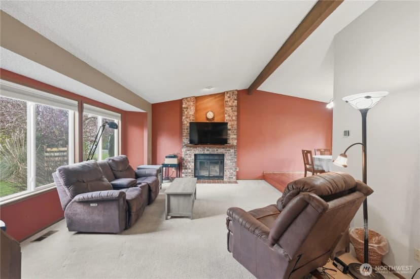Property photo for 17507 29th Drive Se, Bothell photo 6