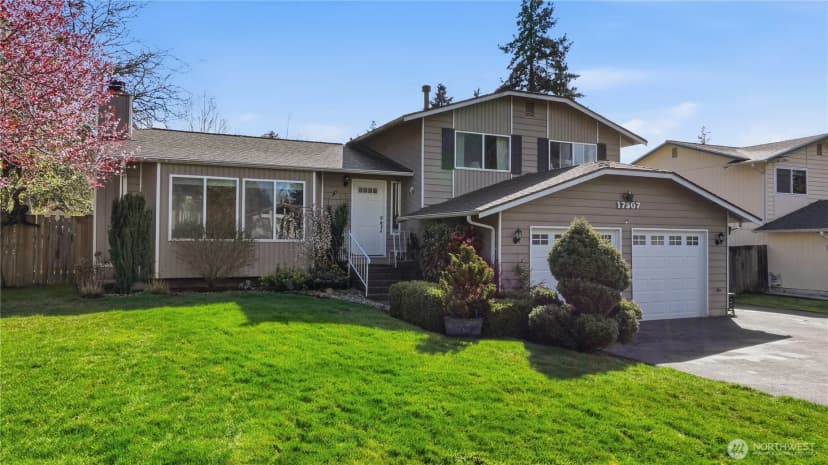 Property photo for 17507 29th Drive Se, Bothell