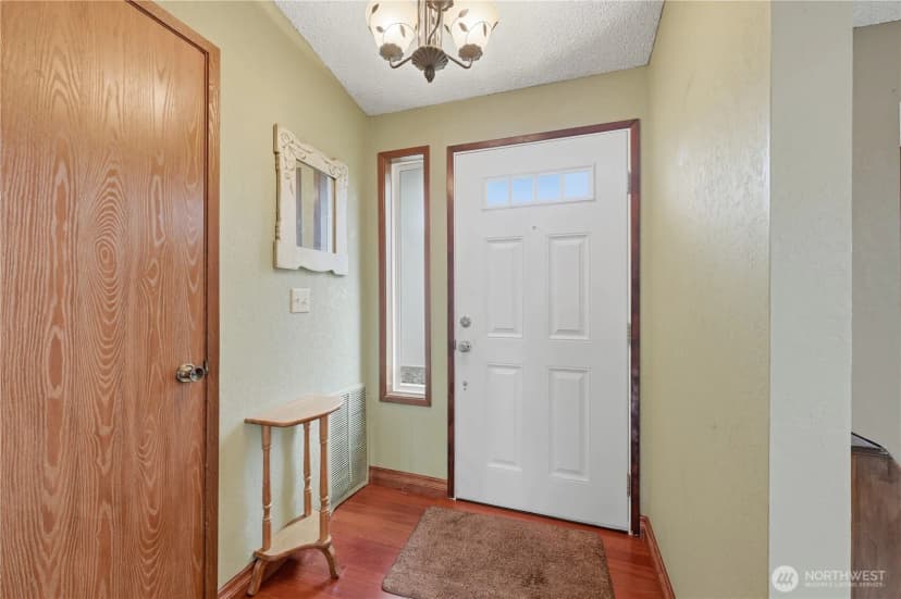Property photo for 17507 29th Drive Se, Bothell photo 5