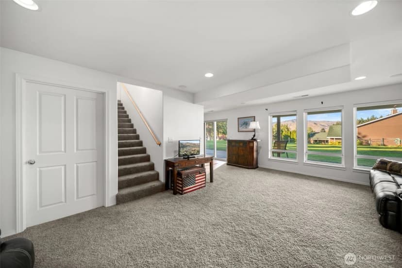 Property photo for 530 S Lynn, East Wenatchee photo 25