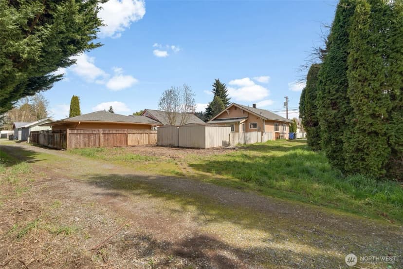 Property photo for 1013 S Tower Avenue, Centralia photo 33