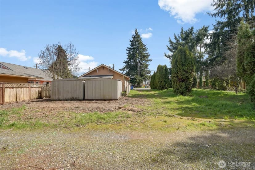 Property photo for 1013 S Tower Avenue, Centralia photo 31