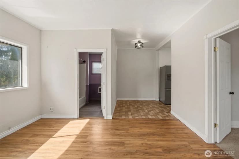 Property photo for 1013 S Tower Avenue, Centralia photo 14