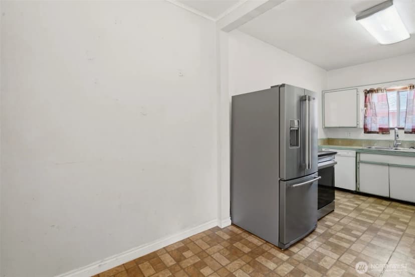 Property photo for 1013 S Tower Avenue, Centralia photo 18