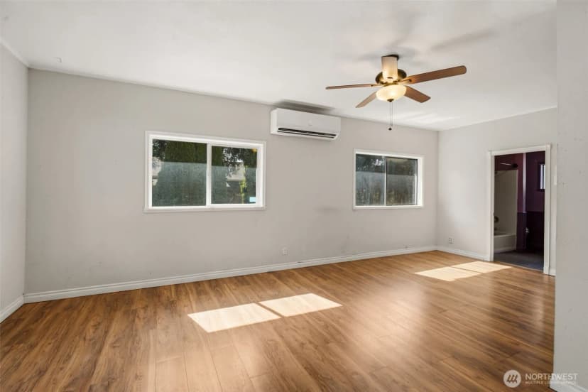 Property photo for 1013 S Tower Avenue, Centralia photo 10