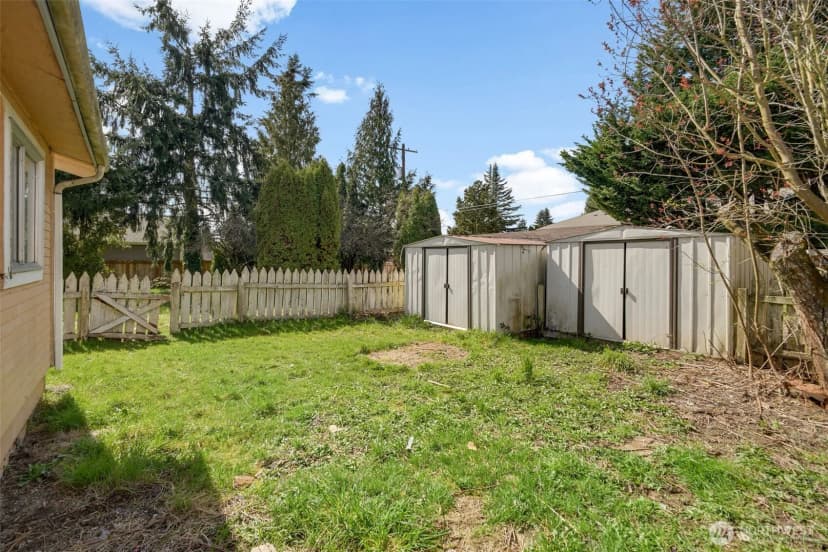 Property photo for 1013 S Tower Avenue, Centralia photo 25