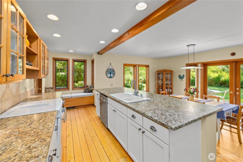 Property photo for 108 Henley Court, Friday Harbor photo 11