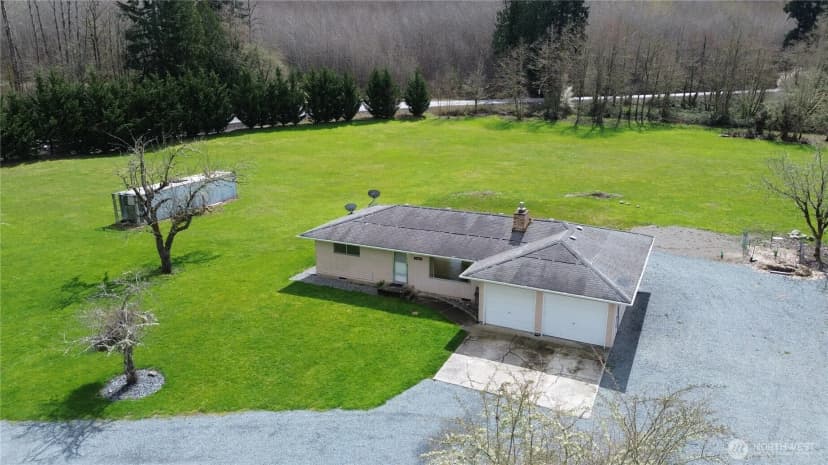 Property photo for 43420 Alder Cutoff Road E, Eatonville photo 23