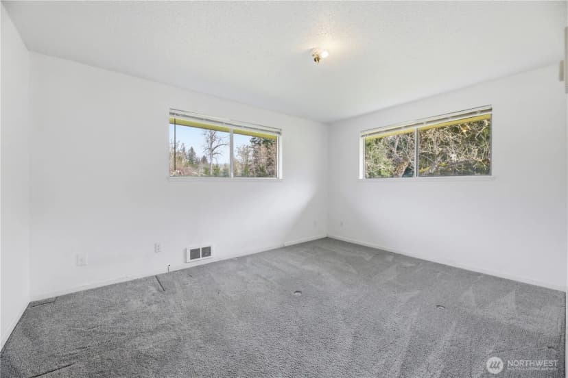 Property photo for 43420 Alder Cutoff Road E, Eatonville photo 19