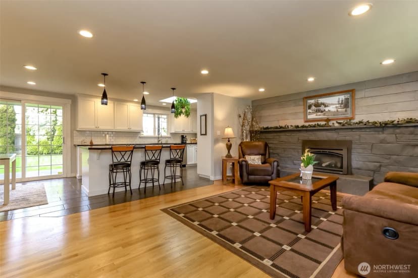 Property photo for 5209 87th Street Ct E, Tacoma photo 6