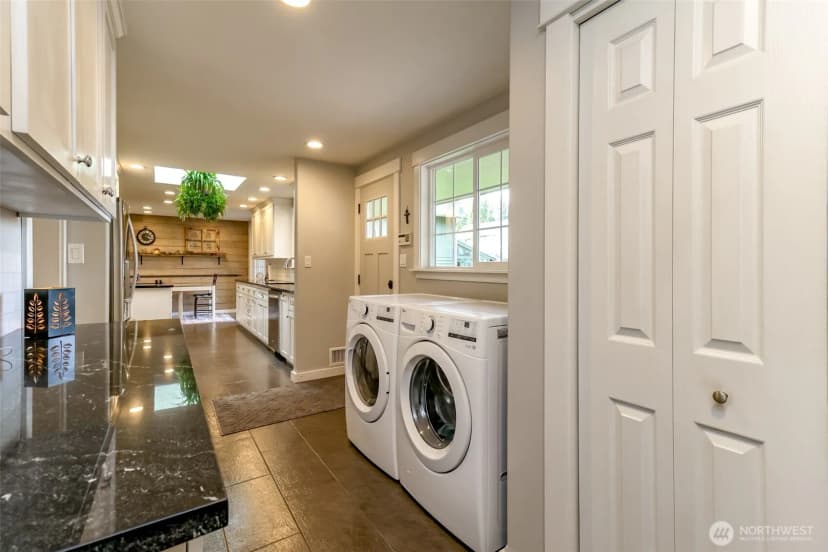 Property photo for 5209 87th Street Ct E, Tacoma photo 16
